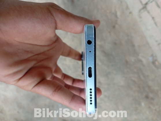 Tecno spark go 2024